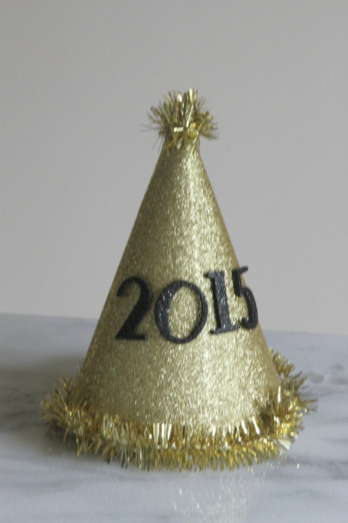 DIY-Party-Hats-New-Years-Eve-Ideas