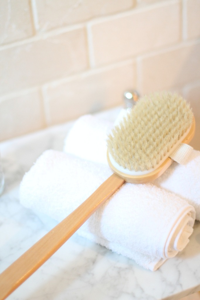 Dry Brushing-Brush-Skin-Detox 